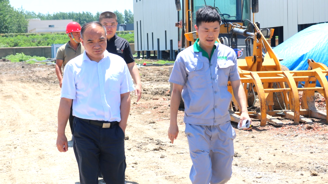 快訊！縣委領(lǐng)導(dǎo)實(shí)地查看正...